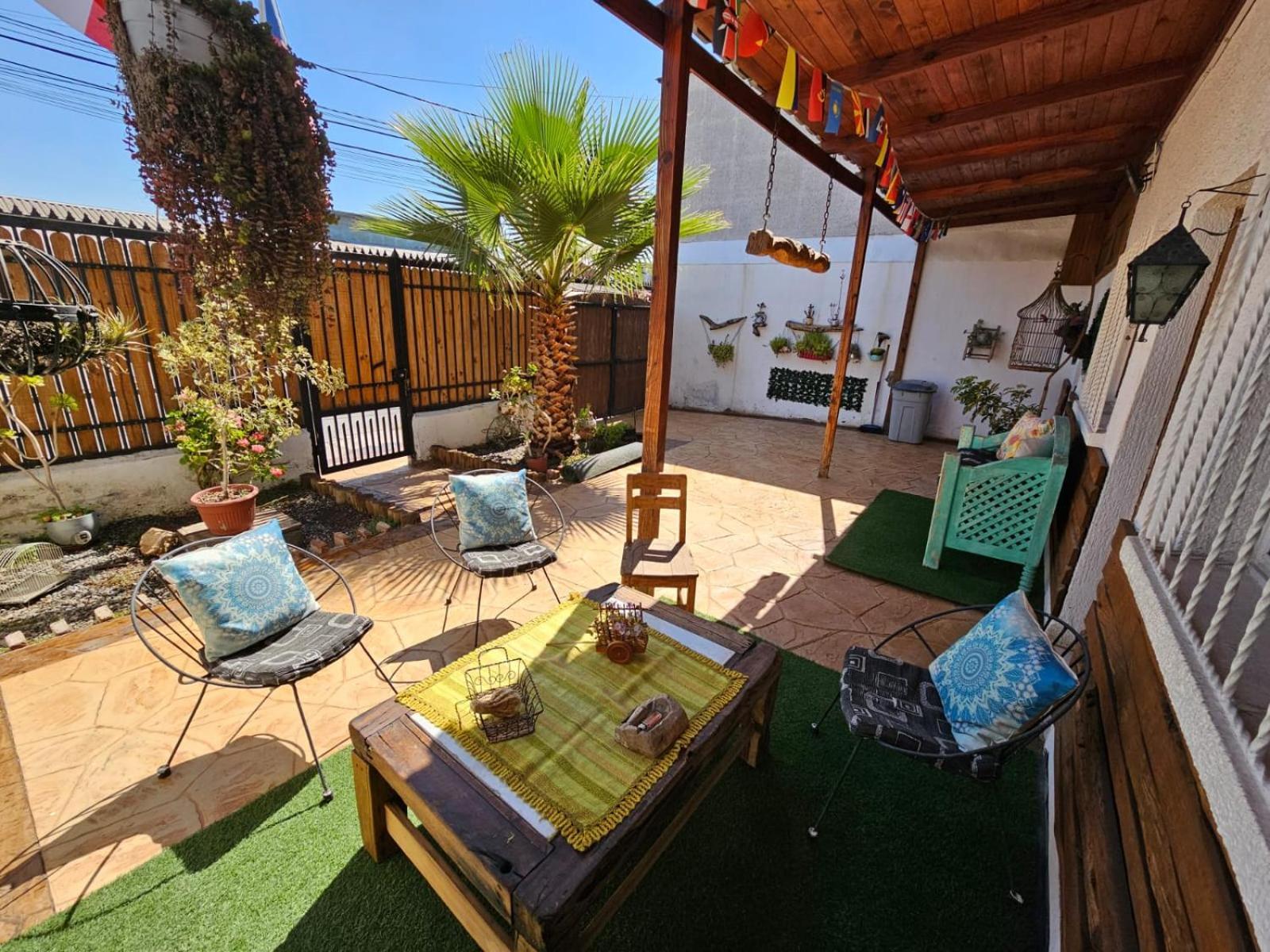 Hostal Sol Y Luna ซานติอาโก ภายนอก รูปภาพ